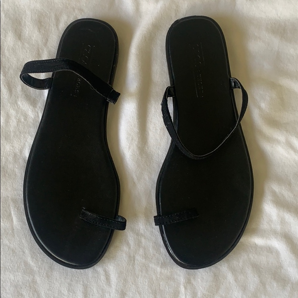 Chic, minimal ASOS sandals